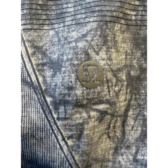 Lululemon Ebb To Train Tight Luna Blue Black White Wash Cropped Leggings Size 4 - Picture 11 of 11